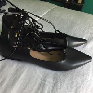 🆕 Black strap flats